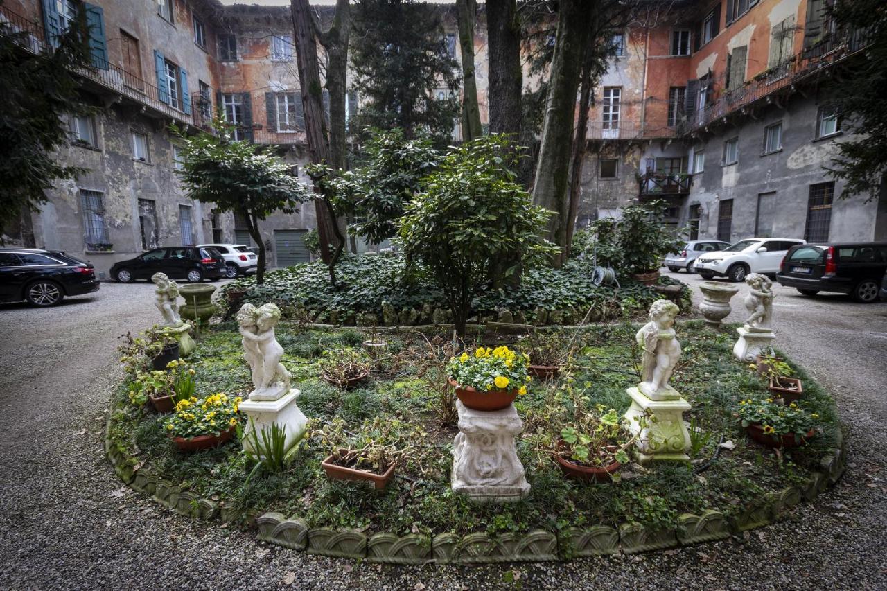 Garden Apartment - Smart Holiday Мантуя Экстерьер фото